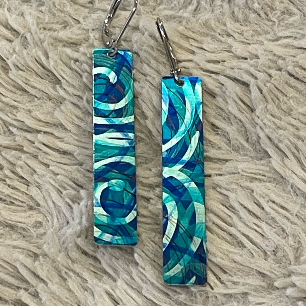 Light Weight Blue and Green Dangle Earrings